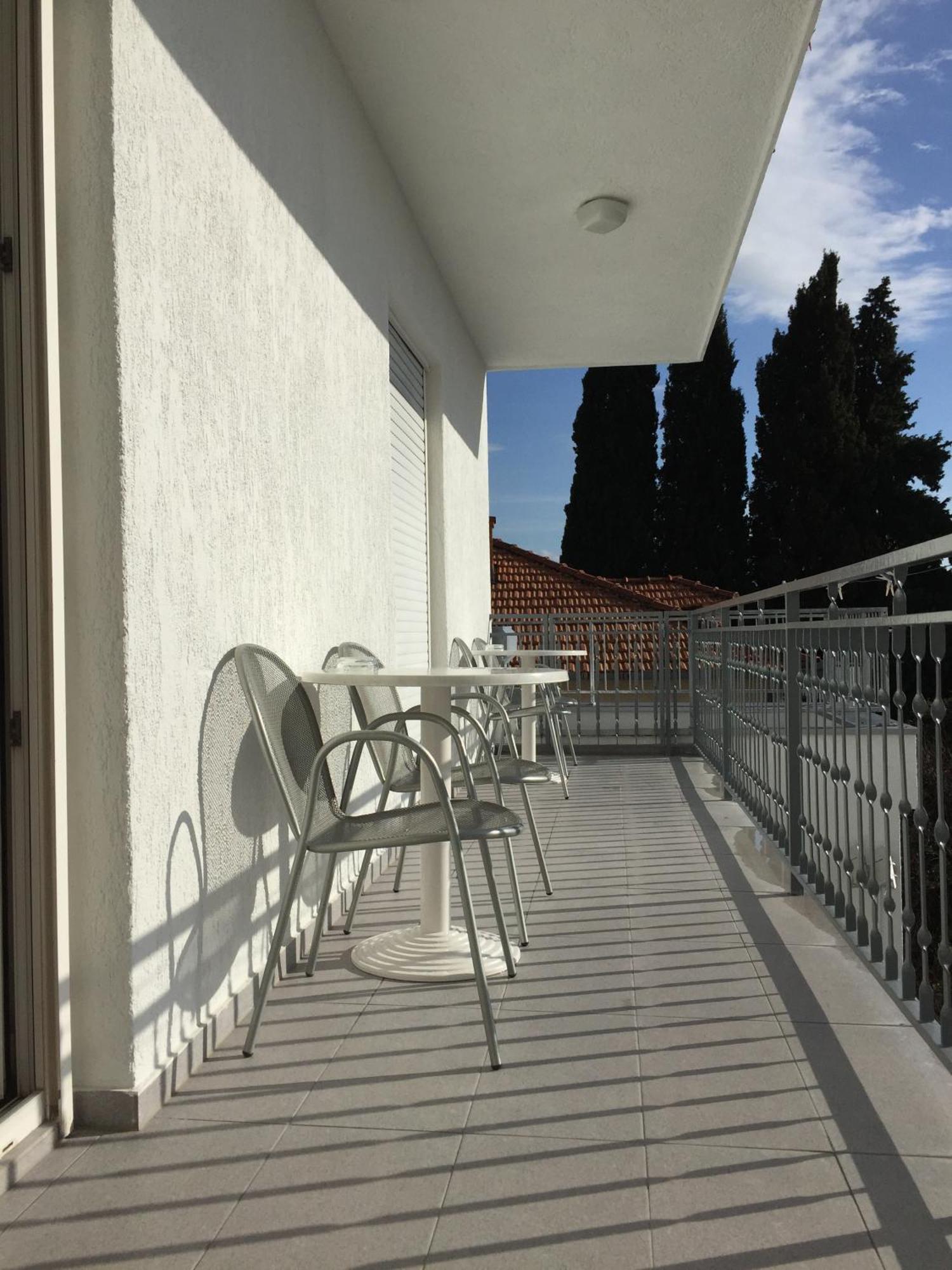 Guesthouse Varnica Kaštel Lukšić Δωμάτιο φωτογραφία
