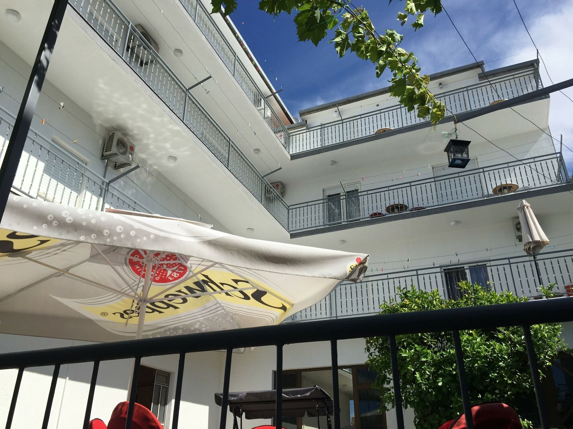 Guesthouse Varnica Kaštel Lukšić Εξωτερικό φωτογραφία